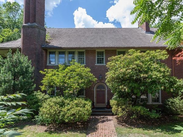 231 Waverley Ave, Newton, MA 02458