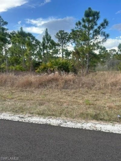 1115 Bayliss St E, Lehigh Acres, FL 33974 Photo