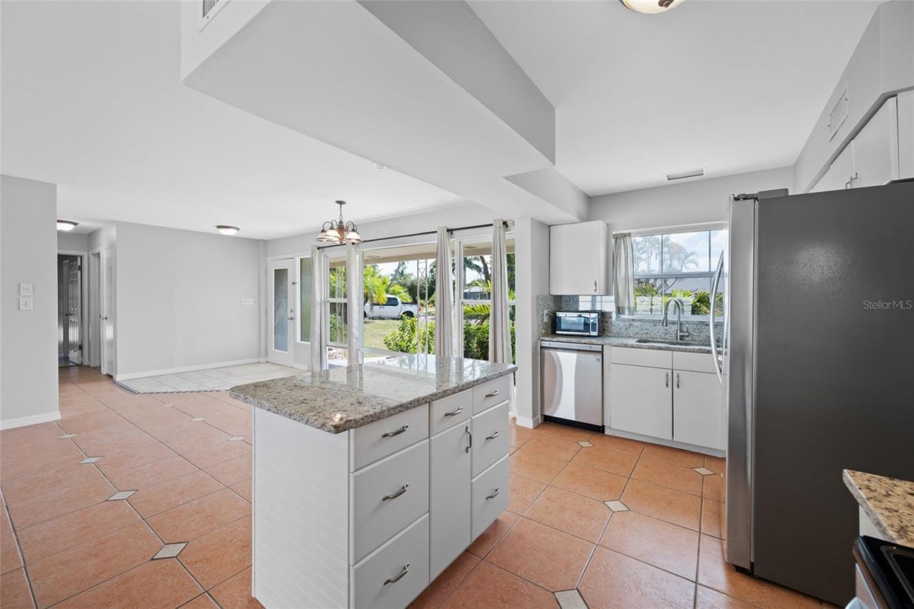 5056 42nd Street S, Saint Petersburg, FL 33711 Photo