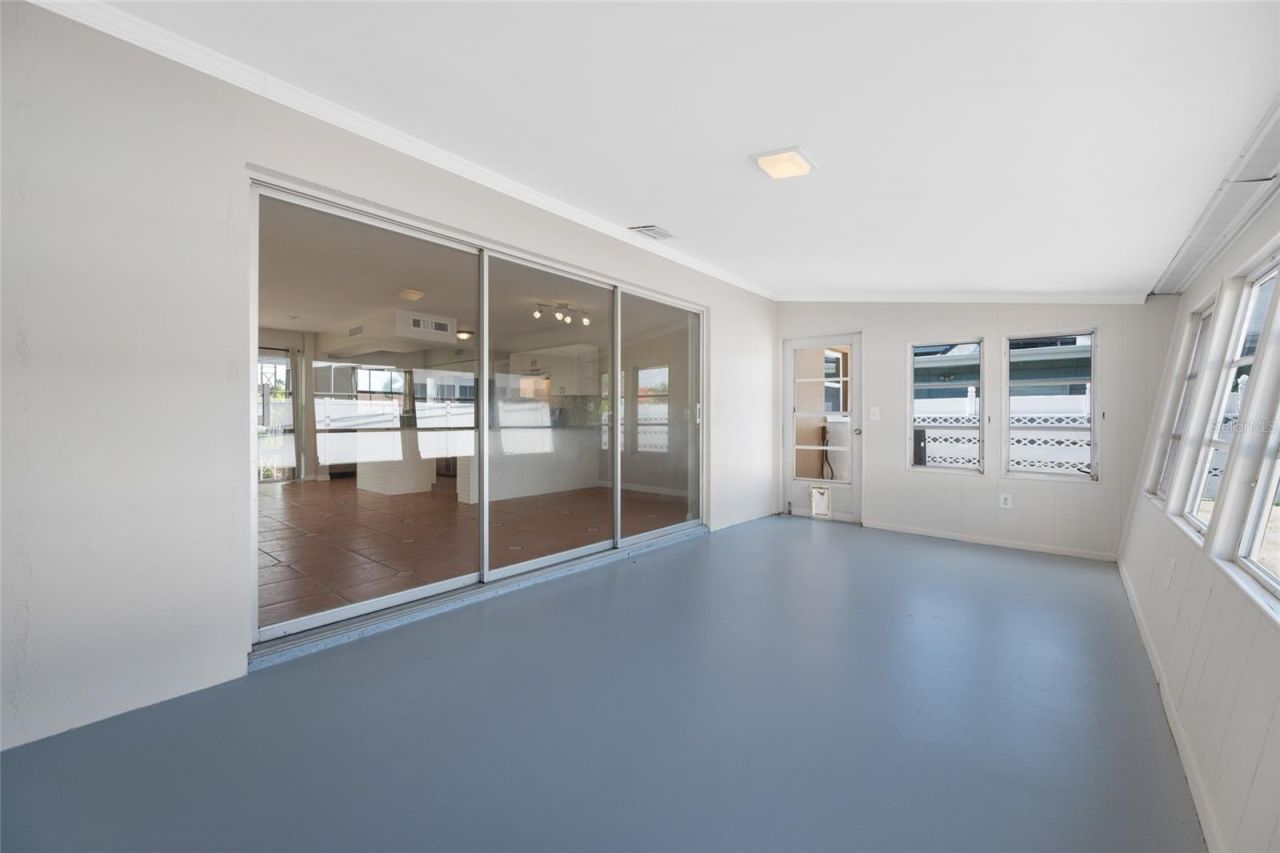 5056 42nd Street S, Saint Petersburg, FL 33711 Photo