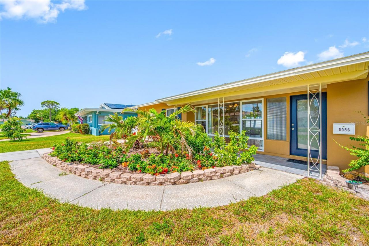 5056 42nd Street S, Saint Petersburg, FL 33711 Photo