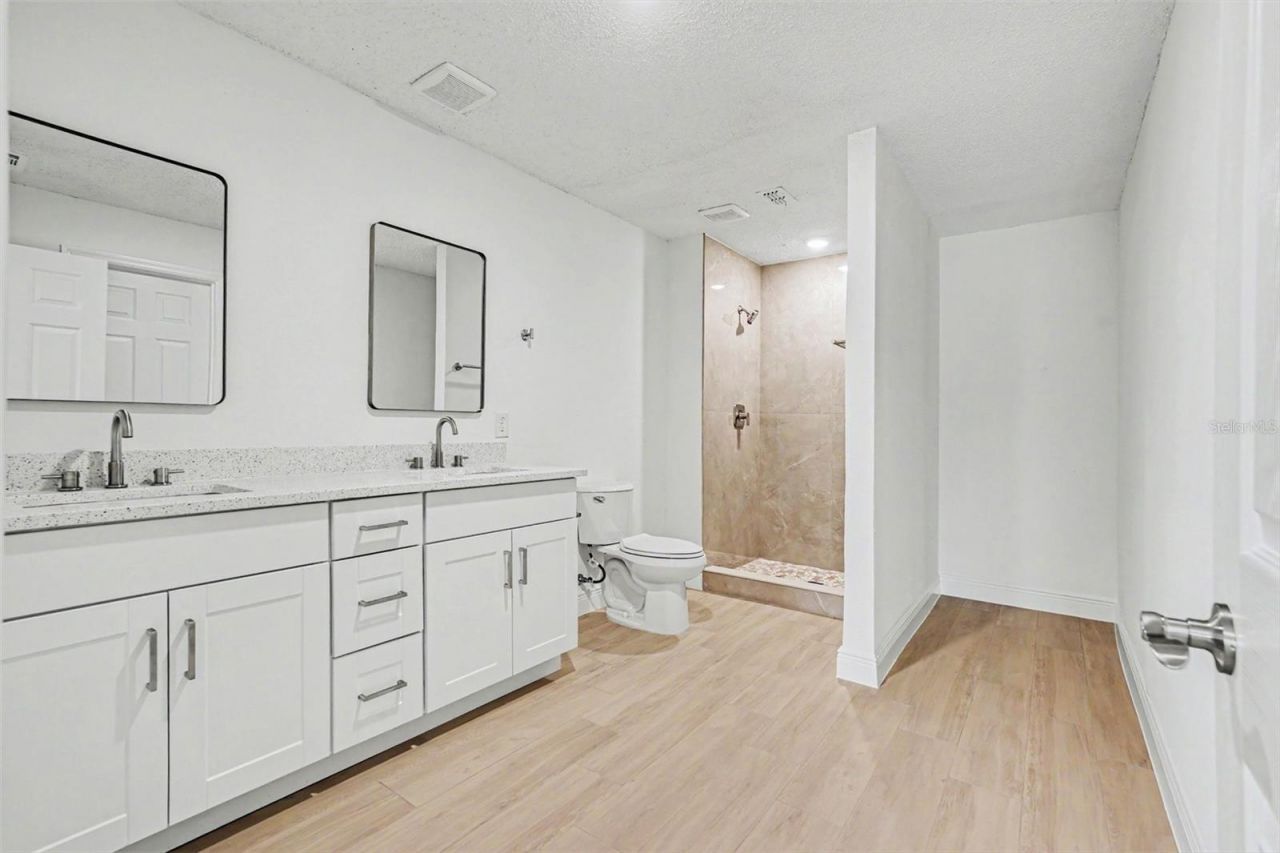 6197 Helmly Avenue, Spring Hill, FL 34608 Photo