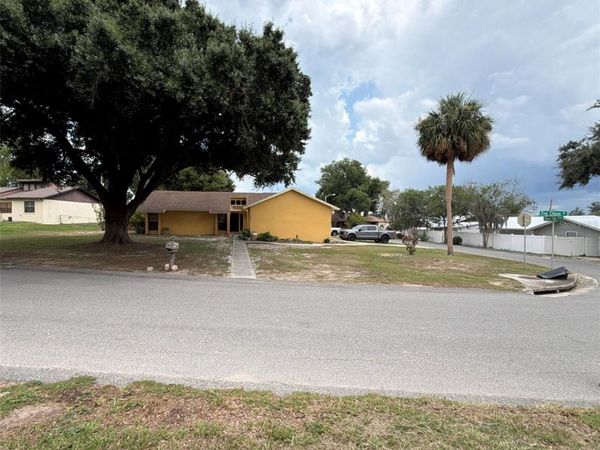 7023 FOX CHASE DRIVE , LAKELAND, FL 33810