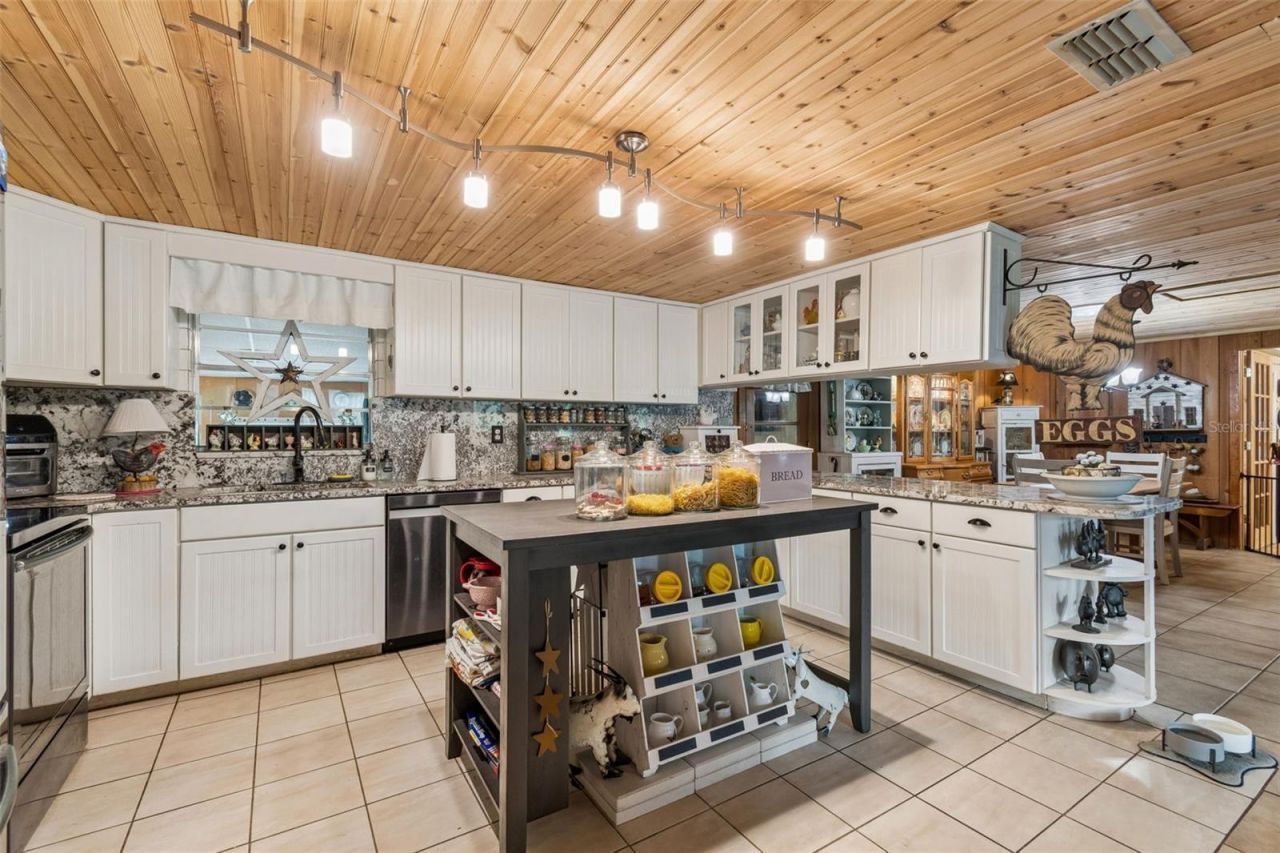 11094 SW 51st Drive , Webster, FL 33597 Photo