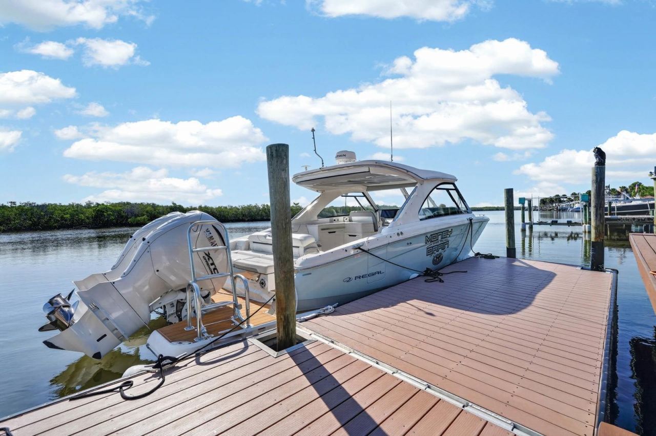 1136 Harbour Point Drive , Port Orange, FL 32127 Photo