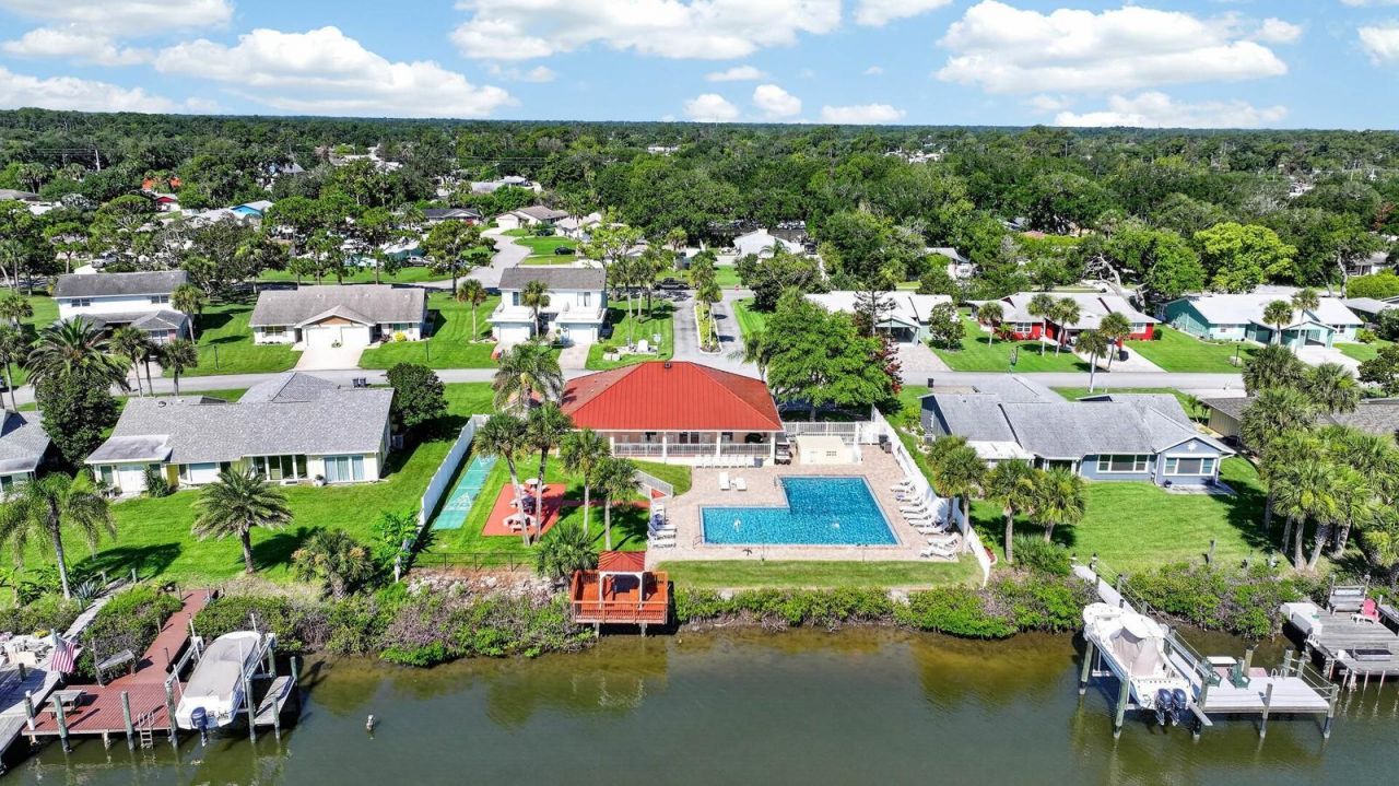 1136 Harbour Point Drive , Port Orange, FL 32127 Photo