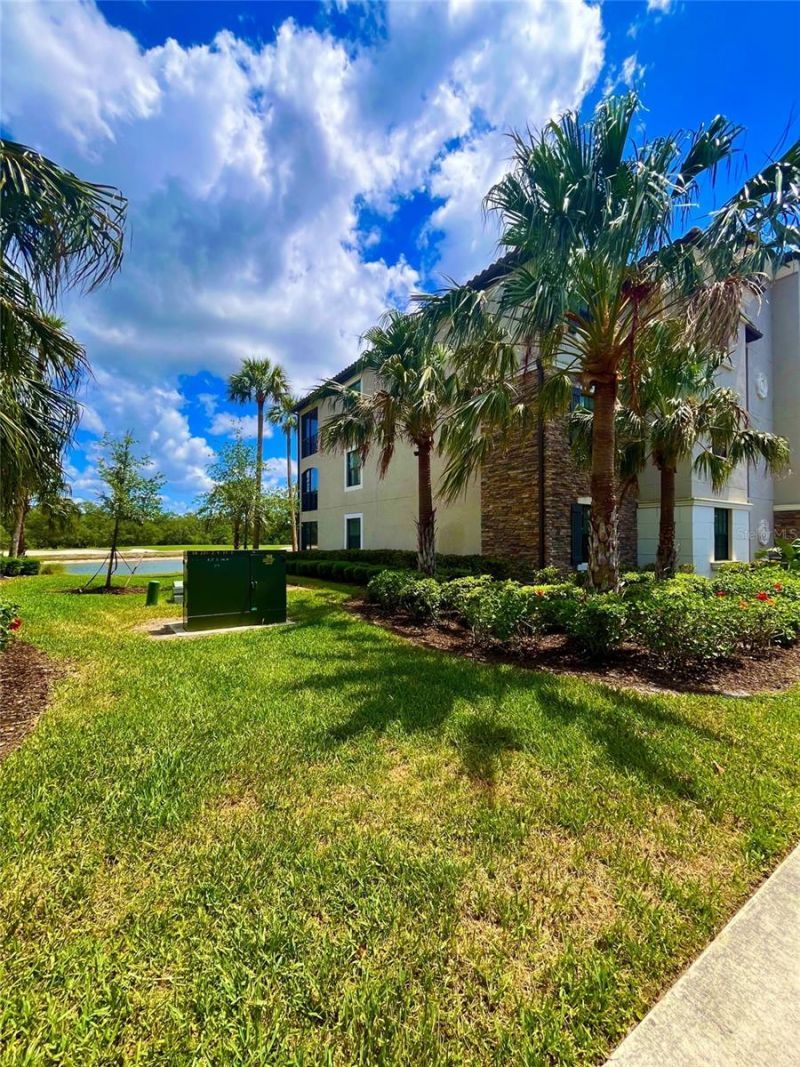 17108 Vardon Terrace, Unit 401, Bradenton, FL 34211 Photo