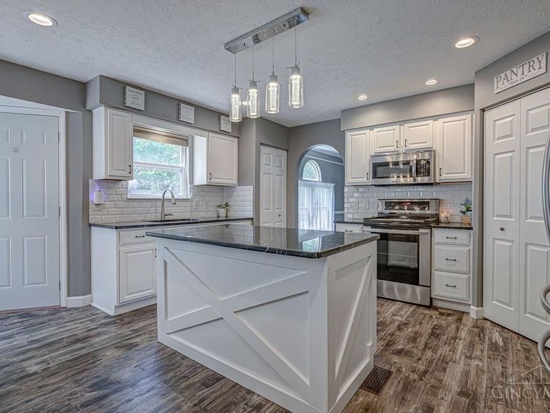 861 Willowbrook Drive, Monroe, OH 45050 Photo 13
