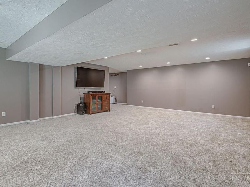 861 Willowbrook Drive, Monroe, OH 45050 Photo 38