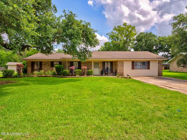 2318 Lynn Avenue, Gulfport, MS 39503