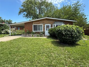 1765 Dulong Avenue, Madison Heights, MI 48071