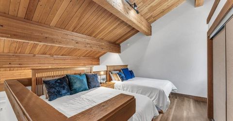 2000 North Village Drive, Unit #318, Truckee, CA 96161 Photo