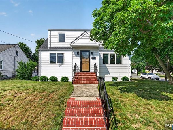 4 Howard Avenue, CLIFTON, NJ 07013