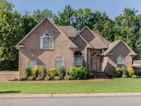300 Artesa Dr , White House, TN 37188