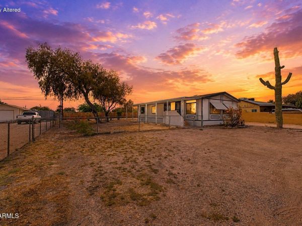 558 S DESERT VIEW Drive, Apache Junction, AZ 85120
