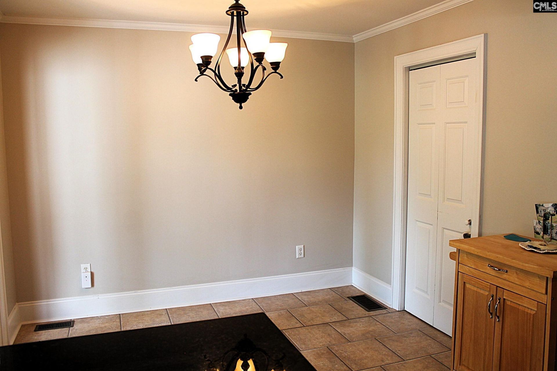 476 Brooks Avenue  Photo 12