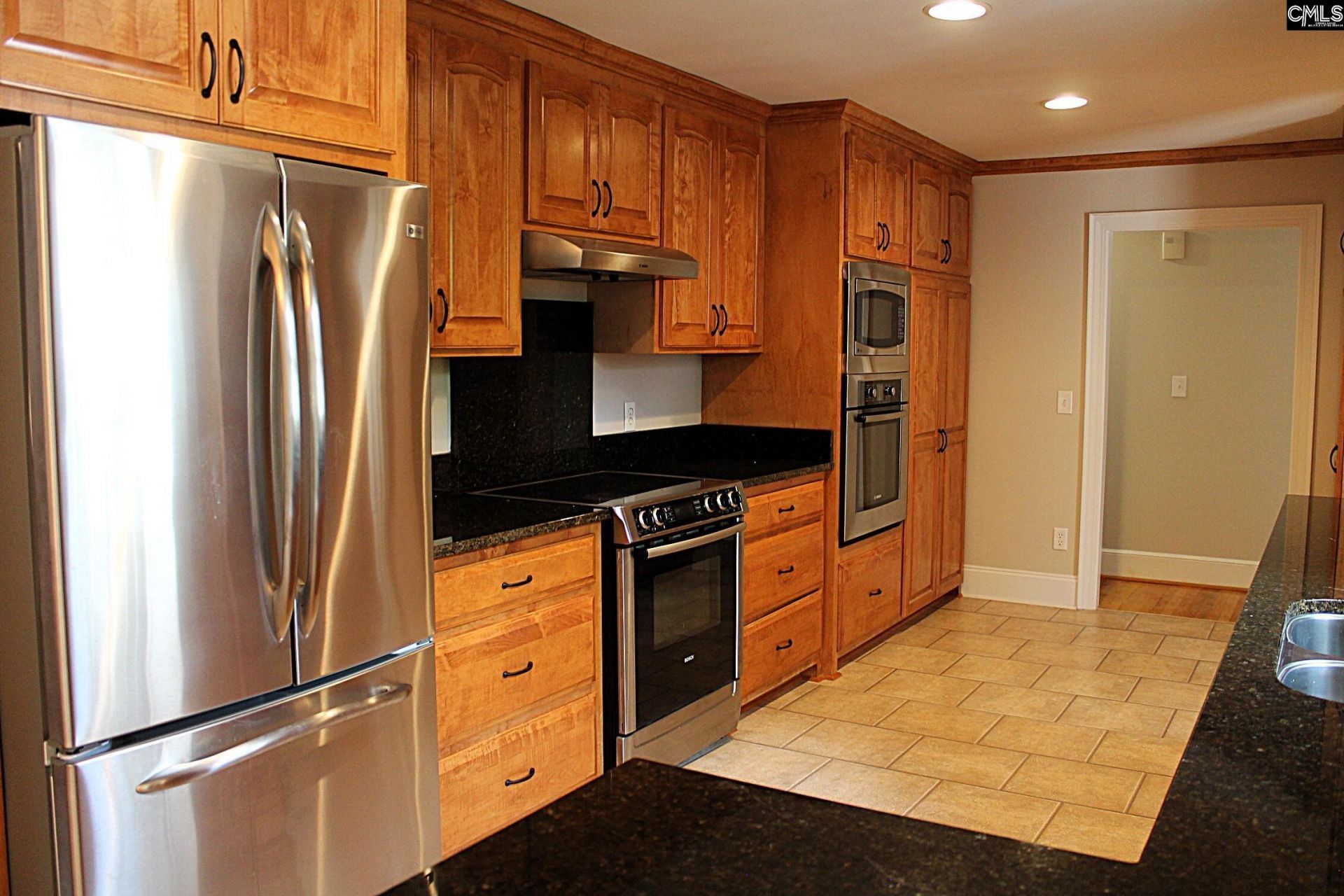 476 Brooks Avenue  Photo 8