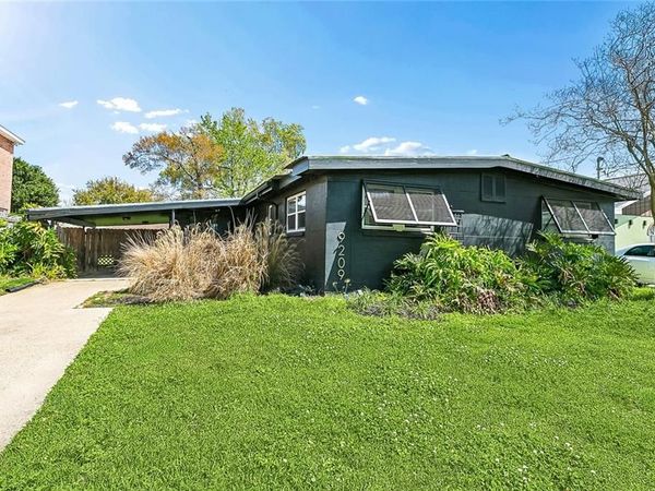 9209 MELROSE Lane, River Ridge, LA 70123