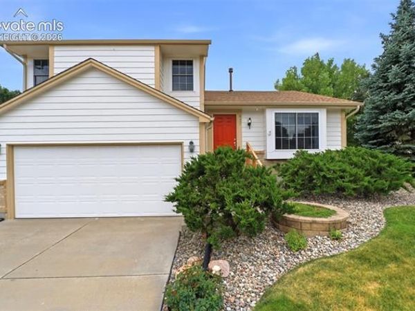 637 Trailcrest Court, Colorado Springs, CO 80906