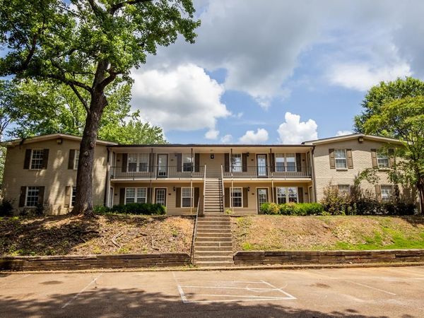 202 Park Lane, Oxford, MS 38655