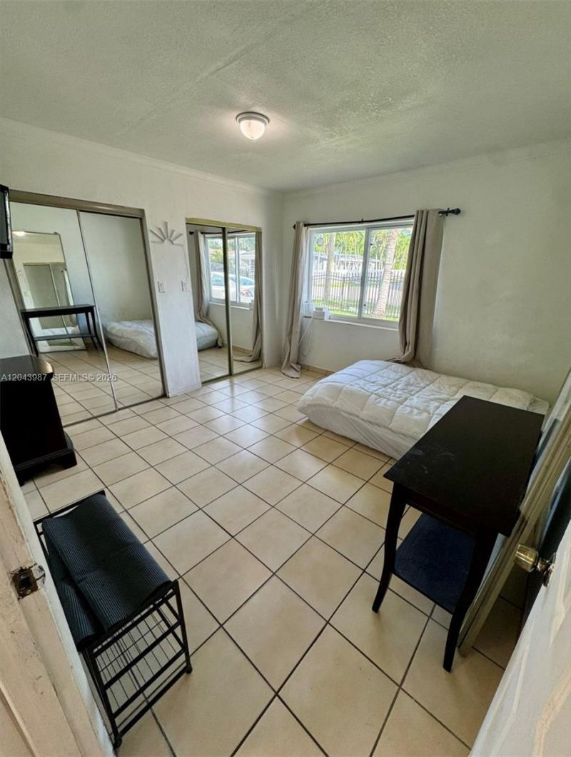 2955 NW 102nd St , Miami, FL 33147 Photo
