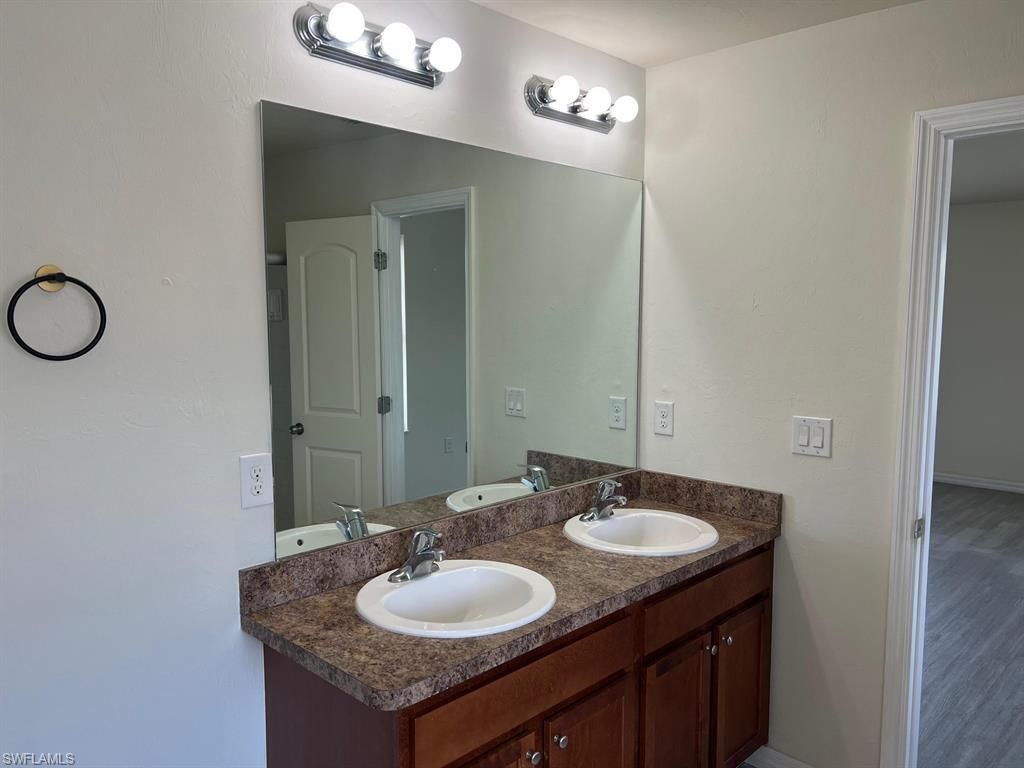 10329 Canal Brook Ln, Lehigh Acres, FL 33936 Photo