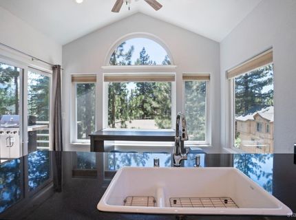 2400 Lupine Trail, South Lake Tahoe, CA 96150 Photo