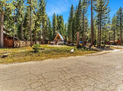 760 Seneca Drive, South Lake Tahoe, CA 96150 Photo