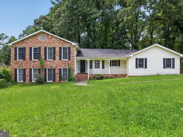 5151 Tara Creek Drive, Ellenwood, GA 30294