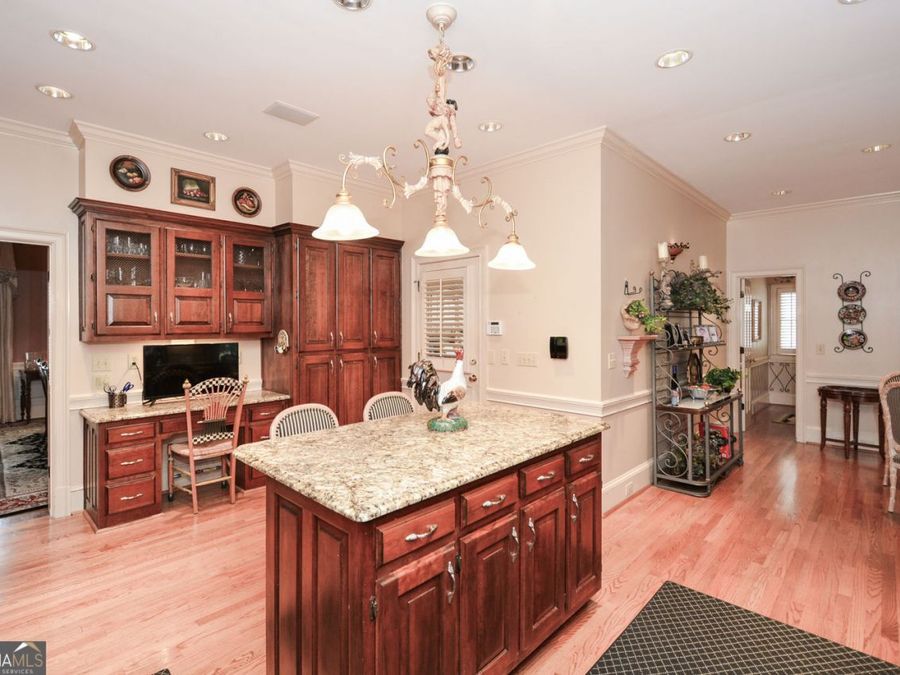 Property Image 25