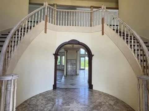 Main Photo