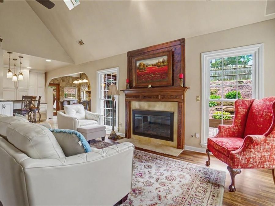 Property Image 12