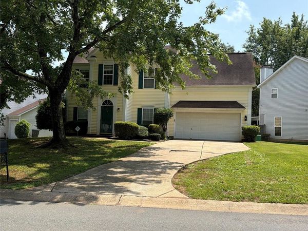 9210 Shenington Place , Charlotte, NC 28216