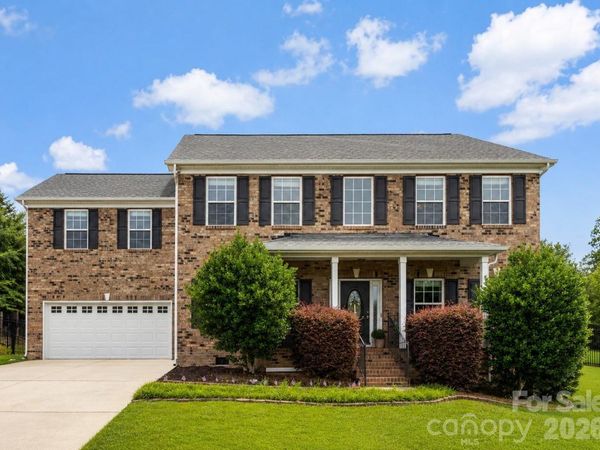 1086 Arrowhead Drive SE, Concord, NC 28025