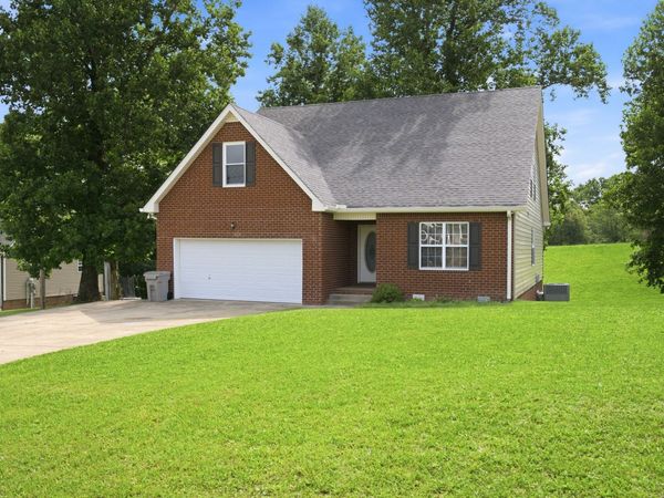 1208 Jason Cir , Ashland City, TN 37015