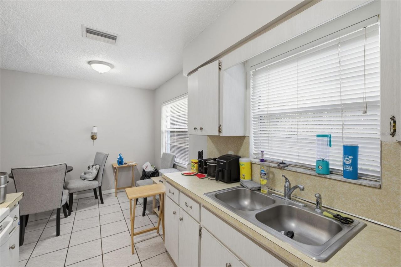 2601 61st Avenue N, Saint Petersburg, FL 33714 Photo