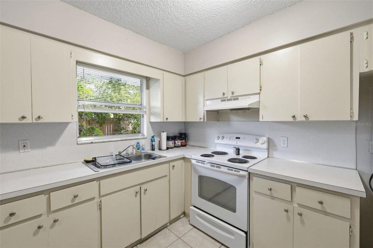 2601 61st Avenue N, Saint Petersburg, FL 33714 Photo