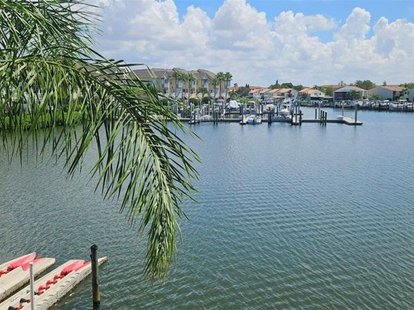 8822 BAY POINTE DRIVE, Unit 203, TAMPA, FL 33615