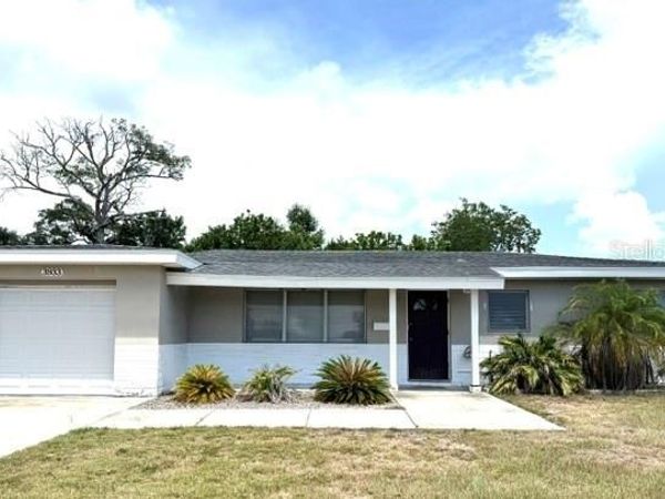 3933 58TH LANE N, ST PETERSBURG, FL 33709