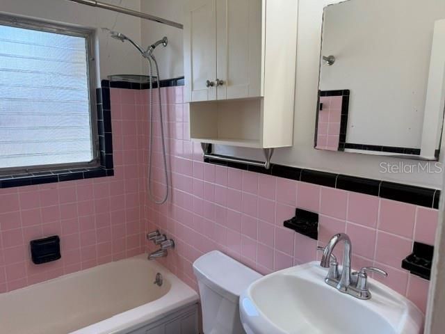 3933 58th Lane N, Saint Petersburg, FL 33709 Photo