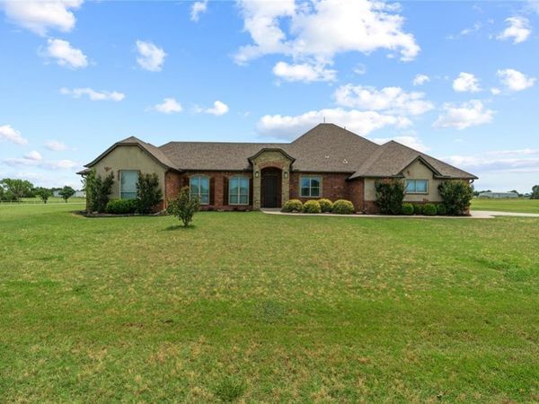 2400 Lindsay Lane, El Reno, OK 73036