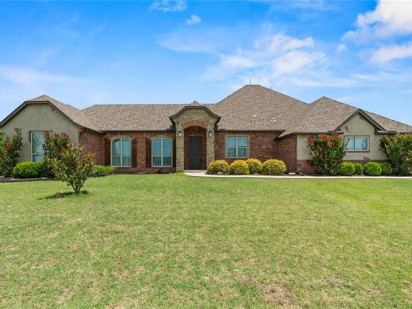 2400 Lindsay Lane, El Reno, OK 73036
