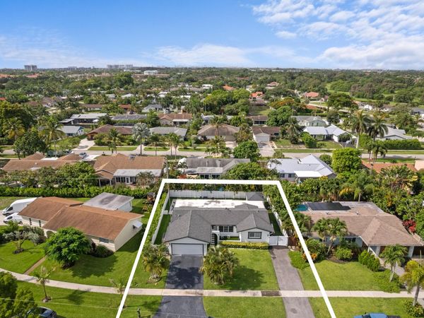 124 Oregon Lane, Boca Raton, FL 33487