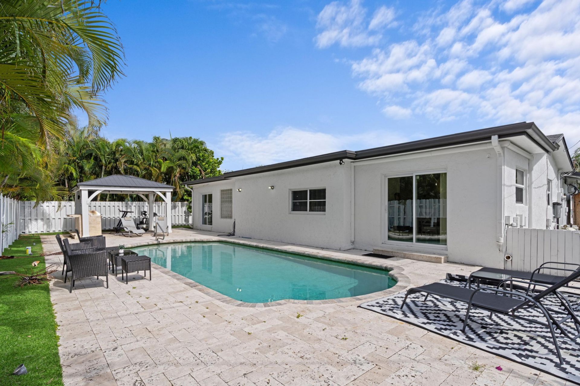 124 Oregon Lane, Boca Raton, FL 33487 Photo