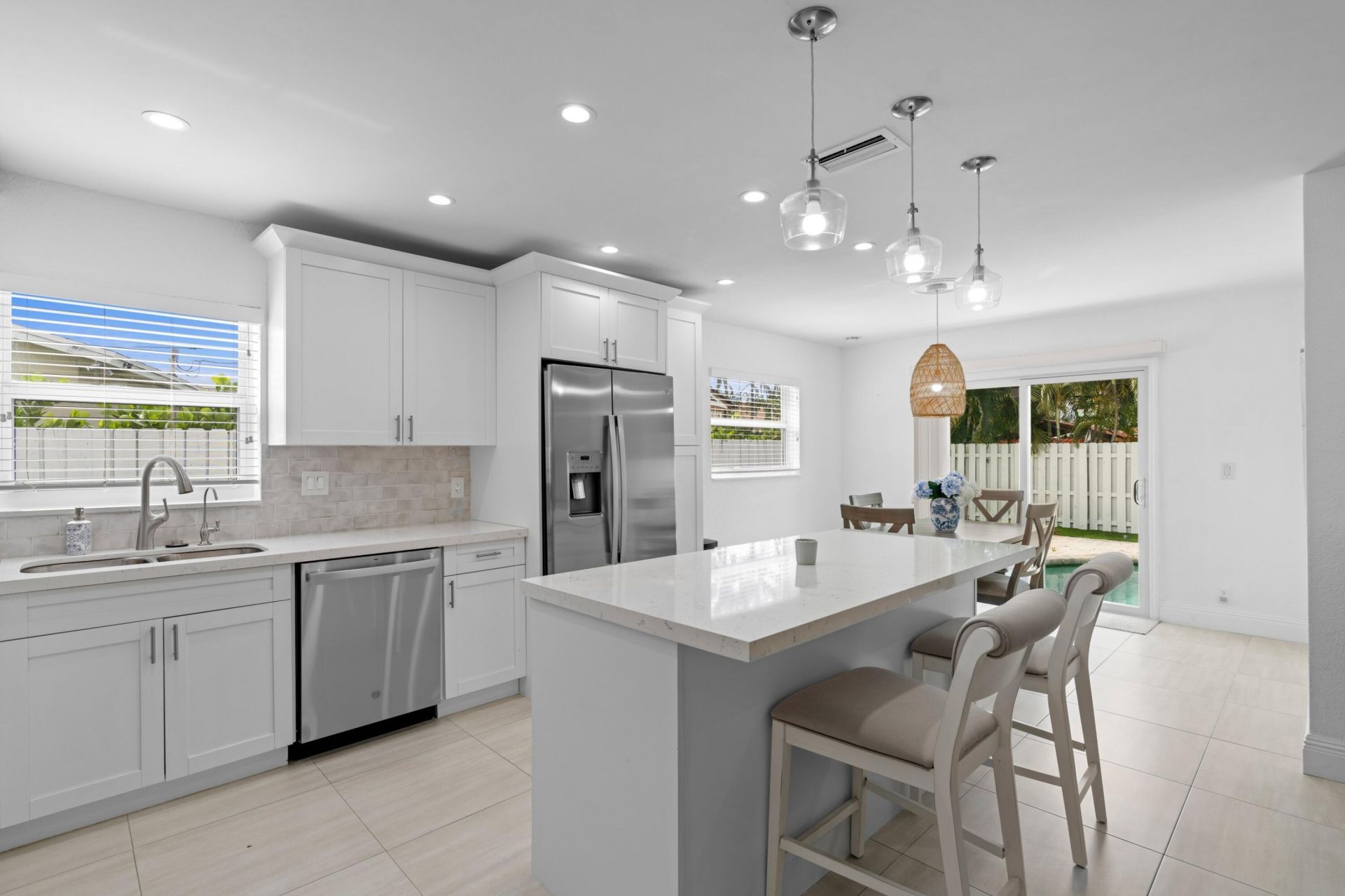 124 Oregon Lane, Boca Raton, FL 33487 Photo