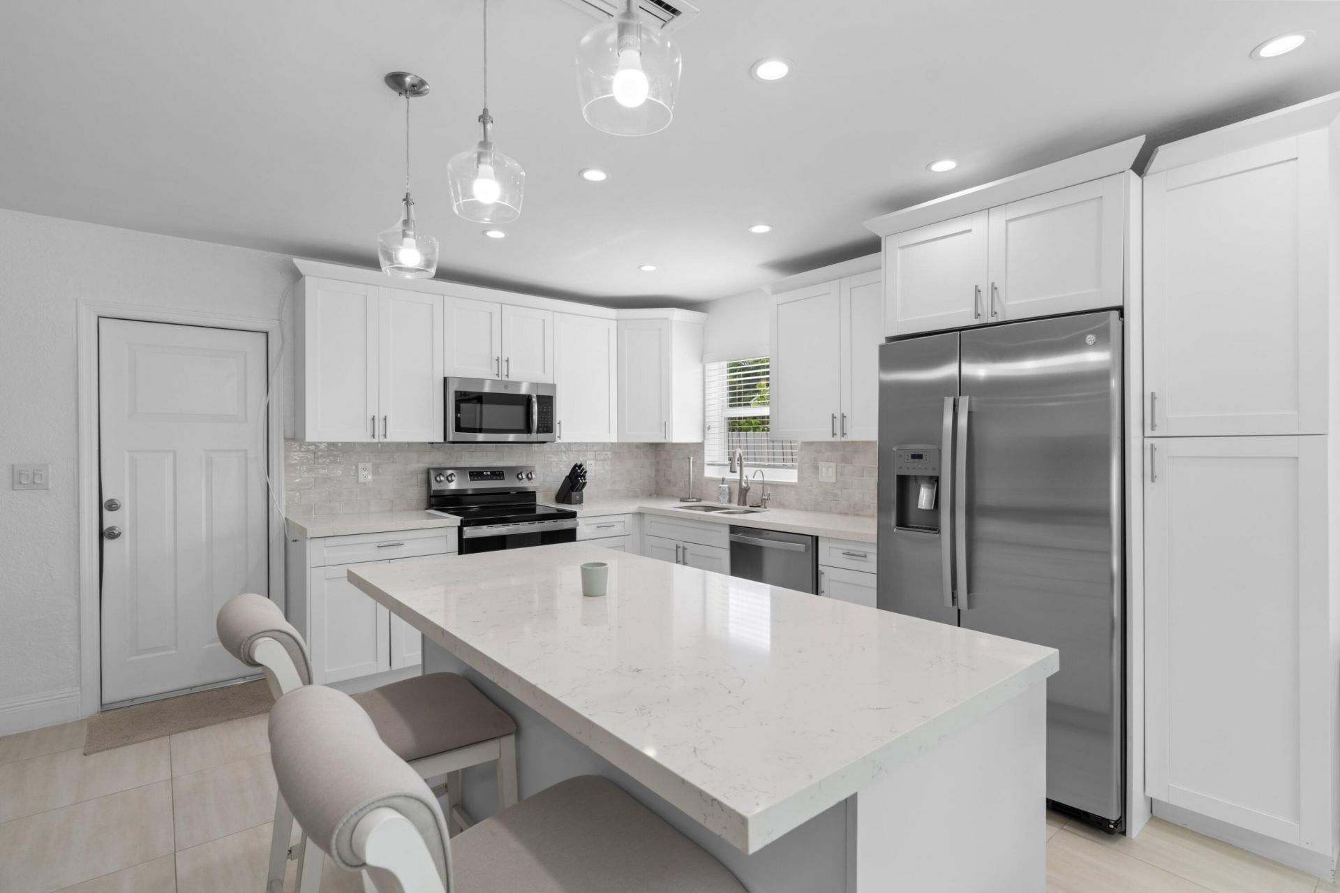 124 Oregon Lane, Boca Raton, FL 33487 Photo