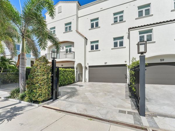 57 Isle Of Venice Drive, Unit 57, Fort Lauderdale, FL 33301