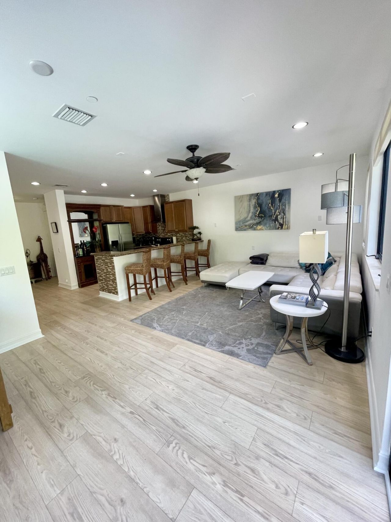 540 NE 17th Avenue, Fort Lauderdale, FL 33301 Photo