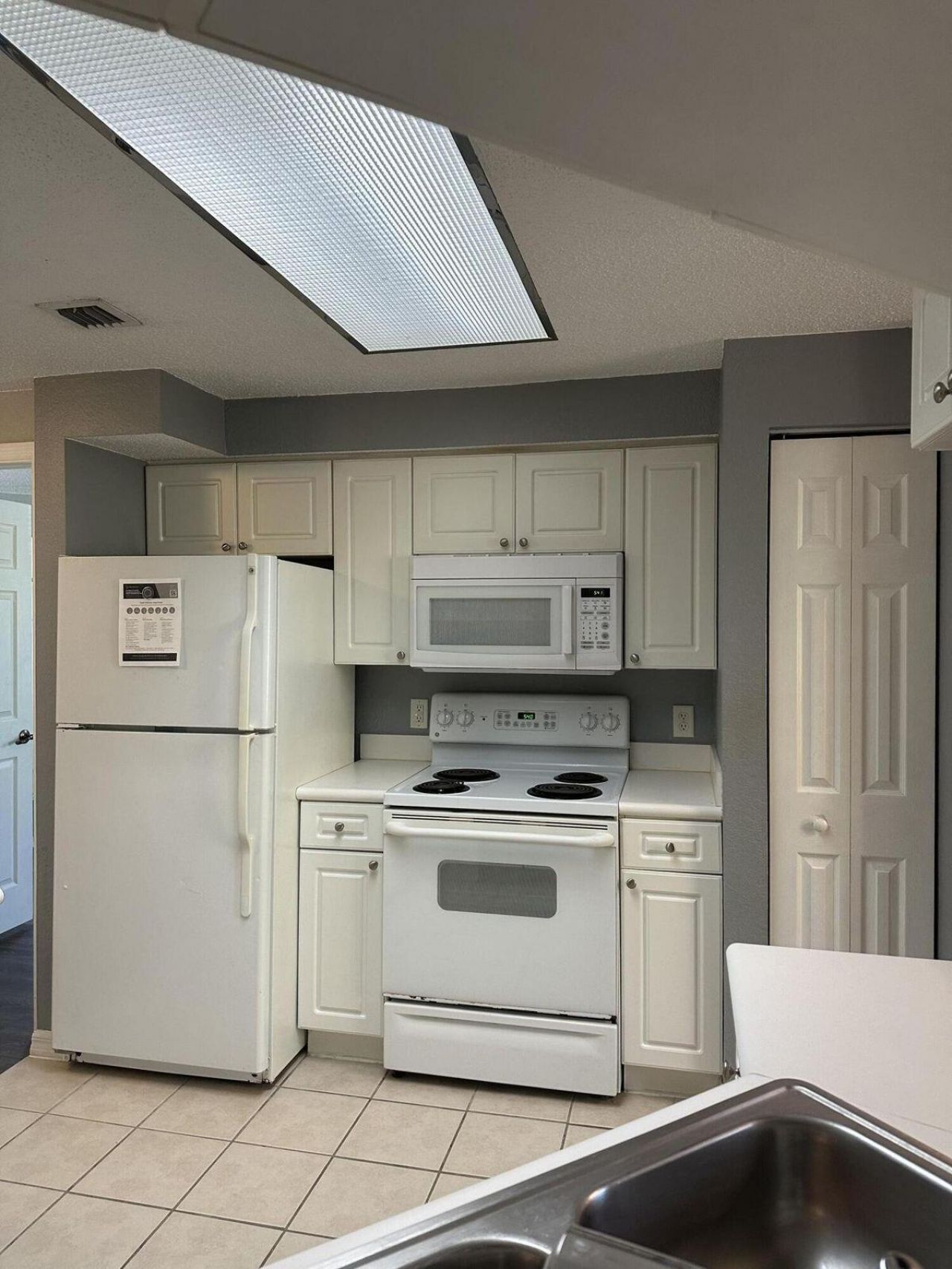2730 Anzio Court, Unit 303, Palm Beach Gardens, FL 33410 Photo