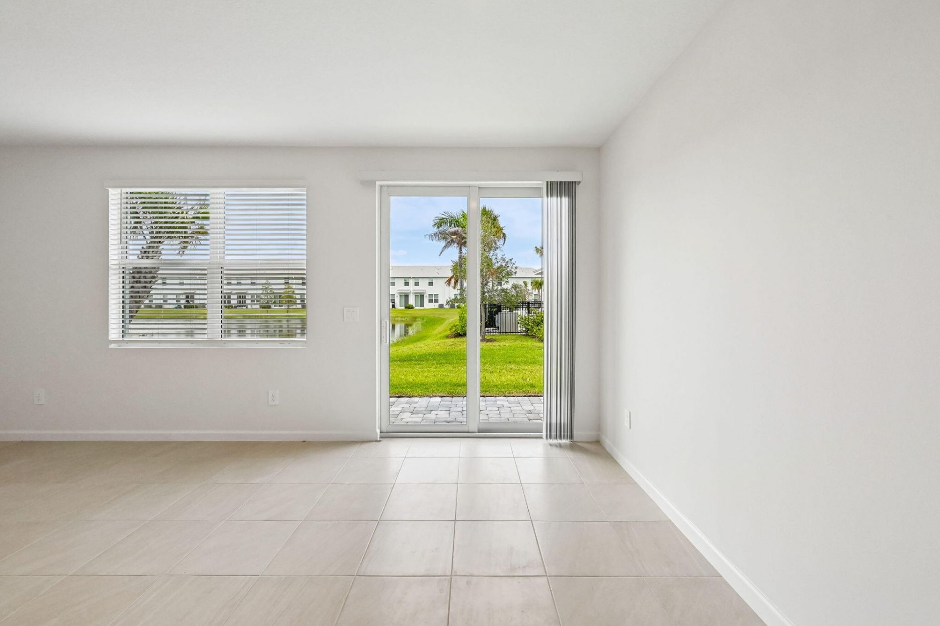655 Salisbury Circle, Fort Pierce, FL 34982 Photo